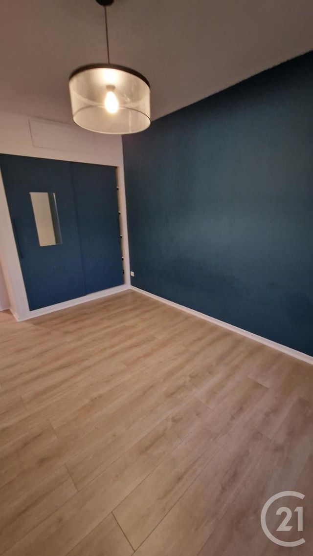 Appartement F4 &agrave; louer - 4 pi&egrave;ces - 80 m2 - Pontarlier - 25 - FRANCHE-COMTE