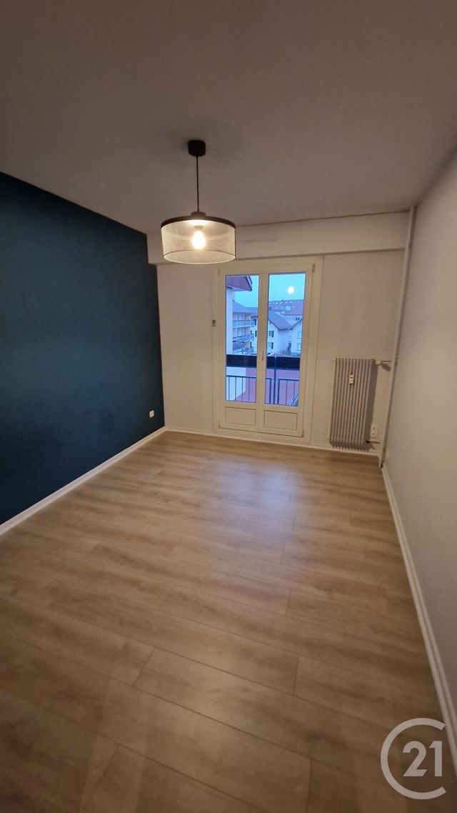 Appartement F4 &agrave; louer - 4 pi&egrave;ces - 80 m2 - Pontarlier - 25 - FRANCHE-COMTE