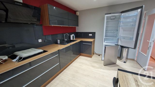 Appartement F4 &agrave; louer - 4 pi&egrave;ces - 80 m2 - Pontarlier - 25 - FRANCHE-COMTE