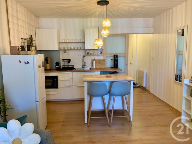 Appartement F1 &agrave; louer - 2 pi&egrave;ces - 35,23 m2 - Pontarlier - 25 - FRANCHE-COMTE