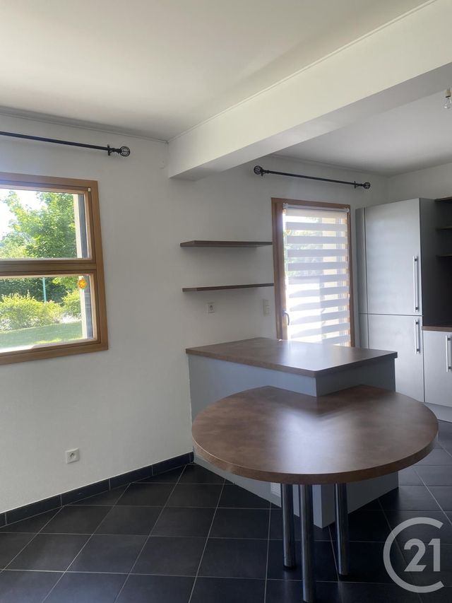 Appartement F2 &agrave; louer - 2 pi&egrave;ces - 41 m2 - Vuillecin - 25 - FRANCHE-COMTE