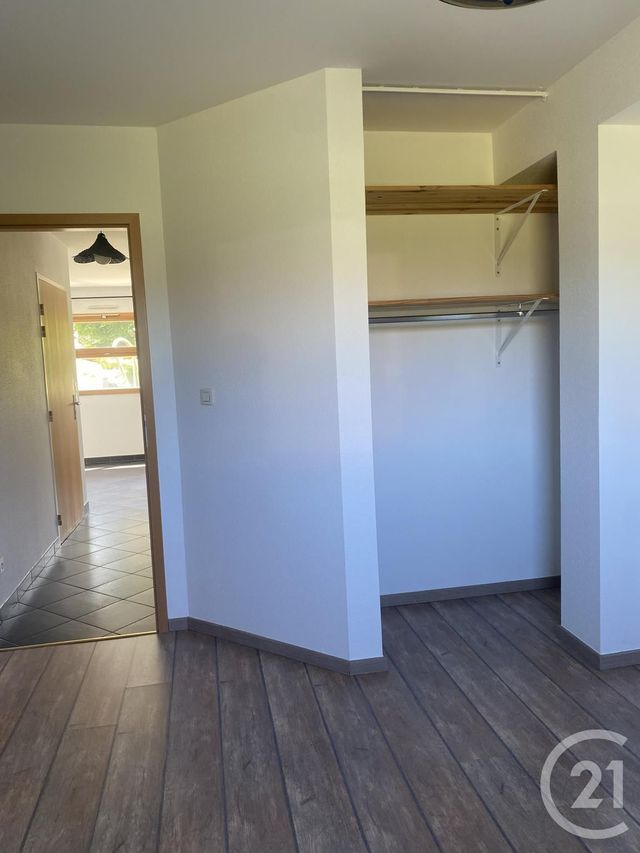 Appartement F2 &agrave; louer - 2 pi&egrave;ces - 41 m2 - Vuillecin - 25 - FRANCHE-COMTE