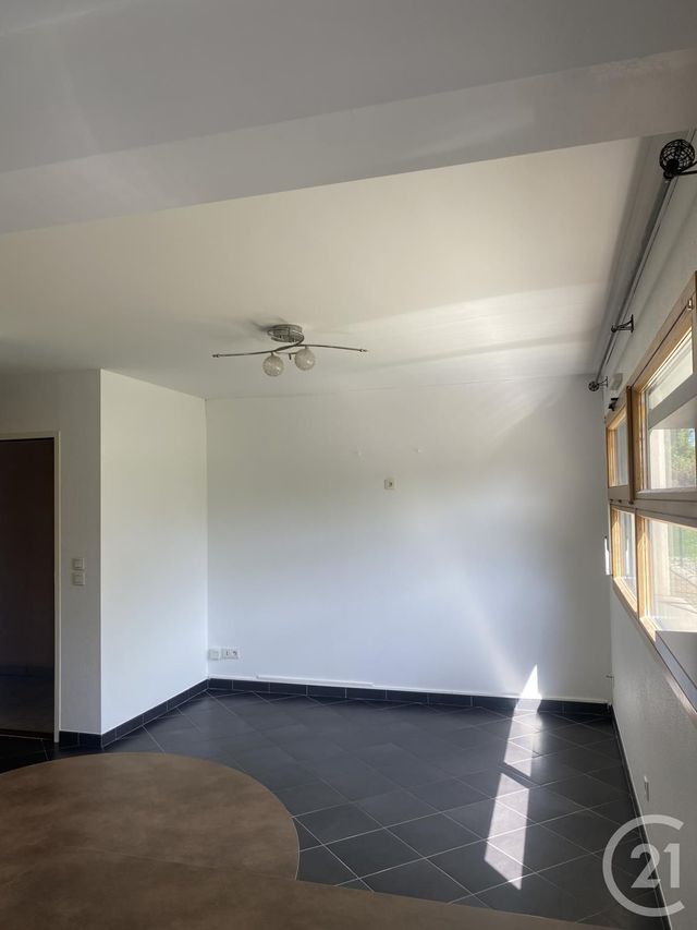 Appartement F2 &agrave; louer - 2 pi&egrave;ces - 41 m2 - Vuillecin - 25 - FRANCHE-COMTE