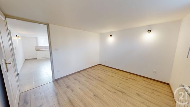 Appartement F2 &agrave; louer - 2 pi&egrave;ces - 41,80 m2 - Pontarlier - 25 - FRANCHE-COMTE
