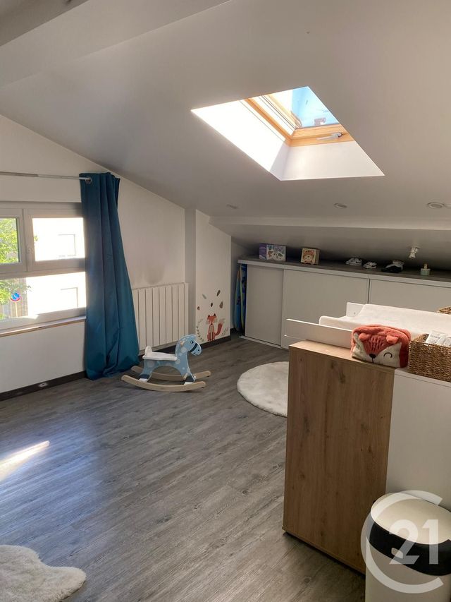 Appartement Duplex &agrave; louer - 4 pi&egrave;ces - 105 m2 - Pontarlier - 25 - FRANCHE-COMTE