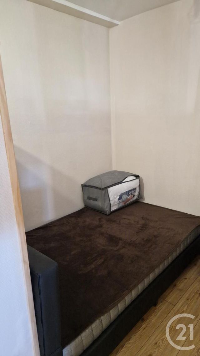 Appartement T1 &agrave; louer - 1 pi&egrave;ce - 20,77 m2 - Bians Les Usiers - 25 - FRANCHE-COMTE
