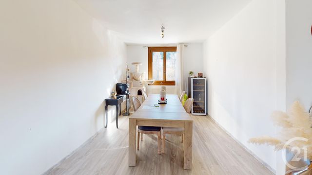 Maison &agrave; louer - 4 pi&egrave;ces - 74,38 m2 - Pontarlier - 25 - FRANCHE-COMTE