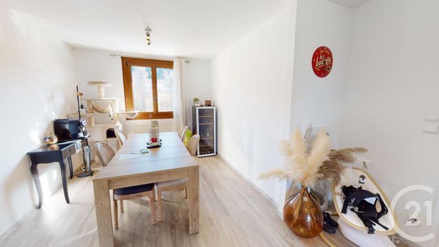 Maison &agrave; louer - 4 pi&egrave;ces - 74,38 m2 - Pontarlier - 25 - FRANCHE-COMTE