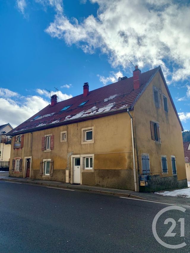 Appartement Duplex &agrave; louer - 3 pi&egrave;ces - 51,93 m2 - La Cluse Et Mijoux - 25 - FRANCHE-COMTE