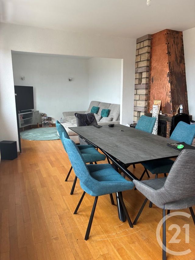 Appartement F4 &agrave; louer - 4 pi&egrave;ces - 100 m2 - Pontarlier - 25 - FRANCHE-COMTE
