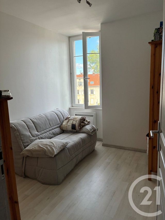 Appartement F3 &agrave; louer - 3 pi&egrave;ces - 59,53 m2 - Pontarlier - 25 - FRANCHE-COMTE