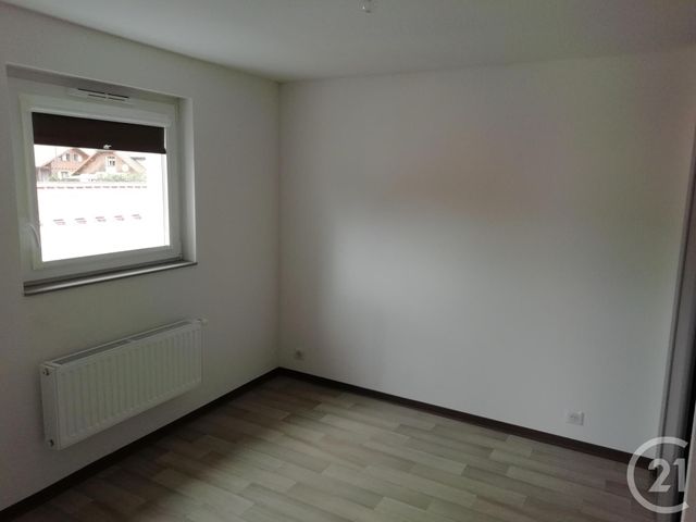 Appartement F4 &agrave; louer - 4 pi&egrave;ces - 73,22 m2 - Ville Du Pont - 25 - FRANCHE-COMTE