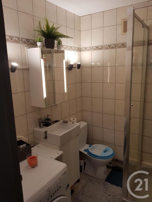 Appartement F2 &agrave; louer - 2 pi&egrave;ces - 41,28 m2 - Pontarlier - 25 - FRANCHE-COMTE