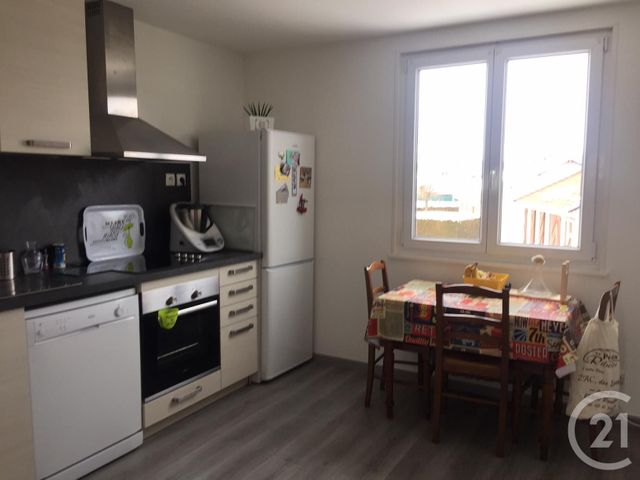 Appartement F3 &agrave; louer - 3 pi&egrave;ces - 68 m2 - Pontarlier - 25 - FRANCHE-COMTE
