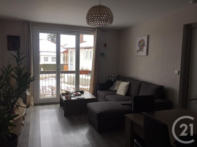 Appartement F3 &agrave; louer - 3 pi&egrave;ces - 68 m2 - Pontarlier - 25 - FRANCHE-COMTE