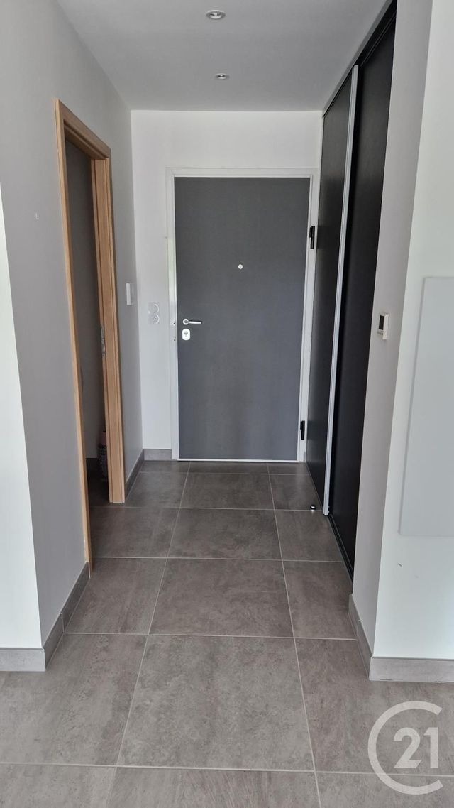 Appartement F3 &agrave; louer - 3 pi&egrave;ces - 74,13 m2 - Pontarlier - 25 - FRANCHE-COMTE