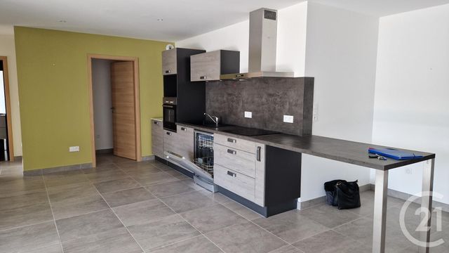 Appartement F3 &agrave; louer - 3 pi&egrave;ces - 74,13 m2 - Pontarlier - 25 - FRANCHE-COMTE