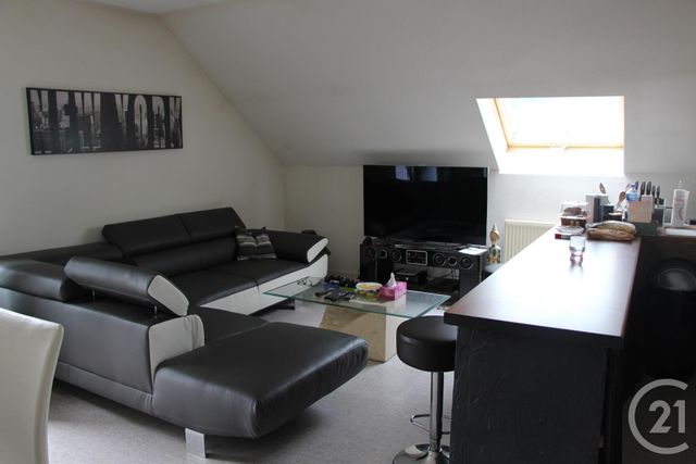 Appartement F4 &agrave; louer - 4 pi&egrave;ces - 70 m2 - Pontarlier - 25 - FRANCHE-COMTE