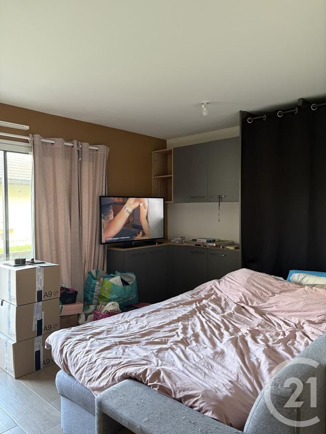 Appartement F1 &agrave; louer - 1 pi&egrave;ce - 26,79 m2 - Pontarlier - 25 - FRANCHE-COMTE