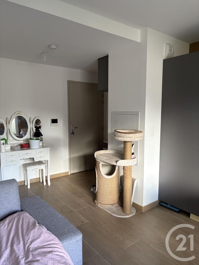 Appartement F1 &agrave; louer - 1 pi&egrave;ce - 26,79 m2 - Pontarlier - 25 - FRANCHE-COMTE