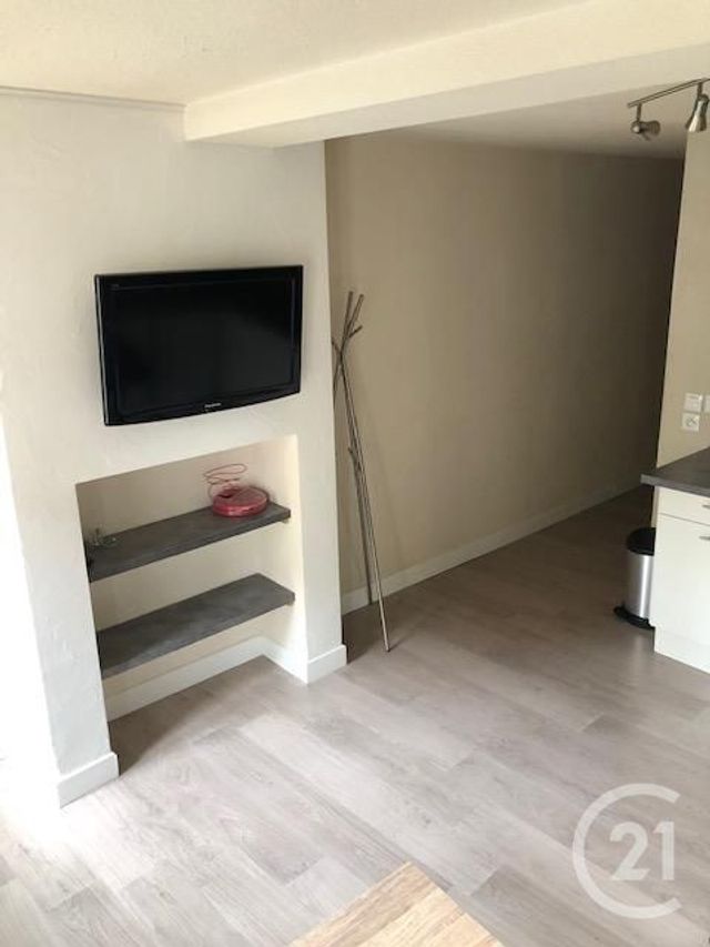 Appartement F2 &agrave; louer - 2 pi&egrave;ces - 29,50 m2 - Pontarlier - 25 - FRANCHE-COMTE