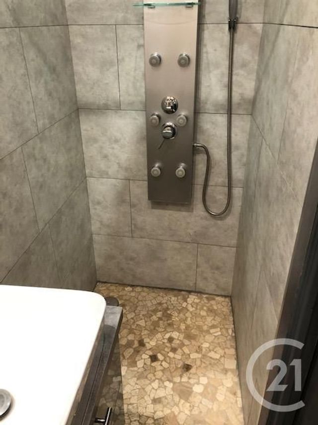 Appartement F2 &agrave; louer - 2 pi&egrave;ces - 29,50 m2 - Pontarlier - 25 - FRANCHE-COMTE