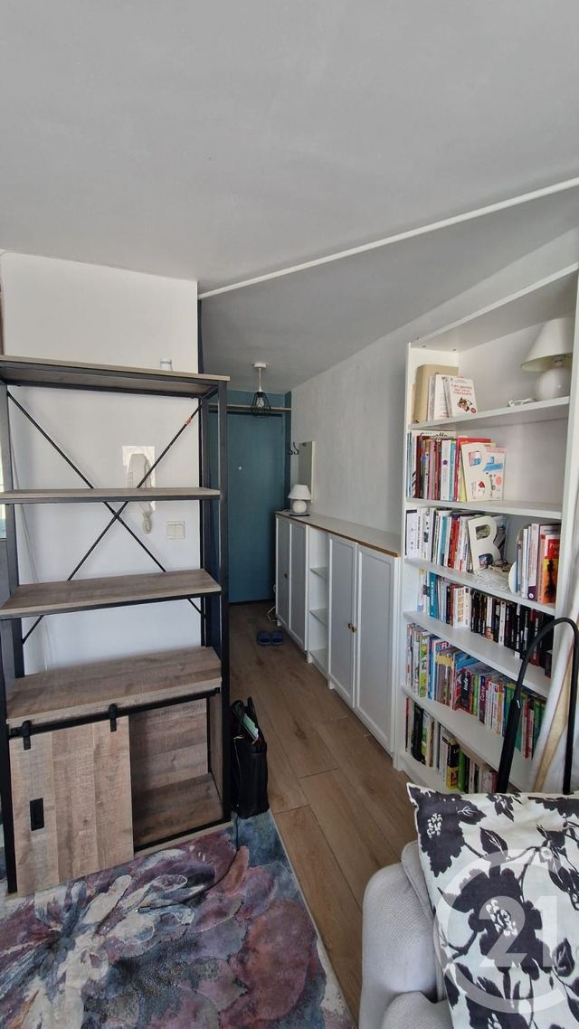 Appartement Studio &agrave; louer - 1 pi&egrave;ce - 24,49 m2 - Pontarlier - 25 - FRANCHE-COMTE