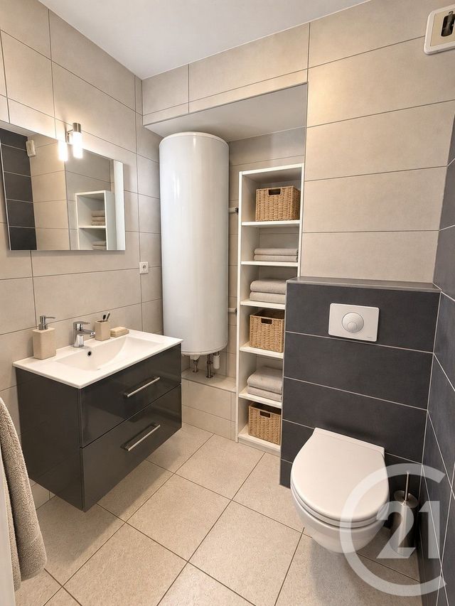 Appartement F4 &agrave; vendre - 6 pi&egrave;ces - 130 m2 - Pontarlier - 25 - FRANCHE-COMTE