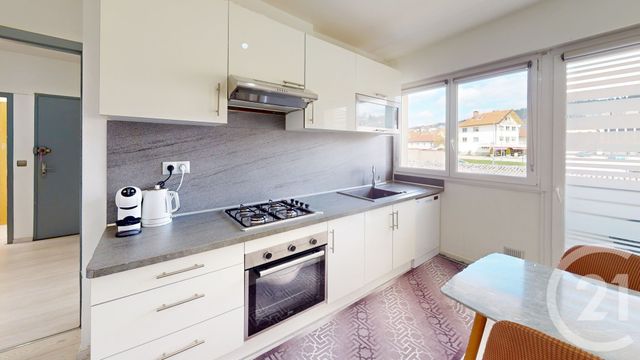 Appartement F4 &agrave; louer - 4 pi&egrave;ces - 85,77 m2 - Pontarlier - 25 - FRANCHE-COMTE