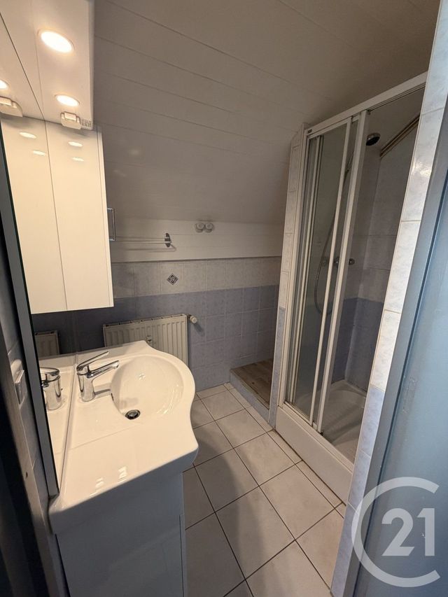 Appartement F3 &agrave; vendre - 4 pi&egrave;ces - 49,67 m2 - Pontarlier - 25 - FRANCHE-COMTE