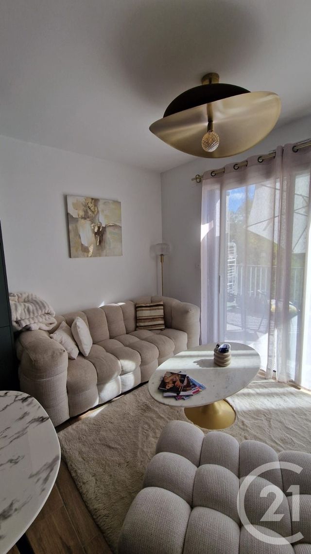 Appartement F2 &agrave; louer - 2 pi&egrave;ces - 40,55 m2 - Doubs - 25 - FRANCHE-COMTE