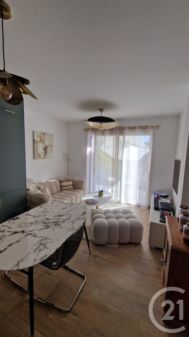 Appartement F2 &agrave; louer - 2 pi&egrave;ces - 40,55 m2 - Doubs - 25 - FRANCHE-COMTE