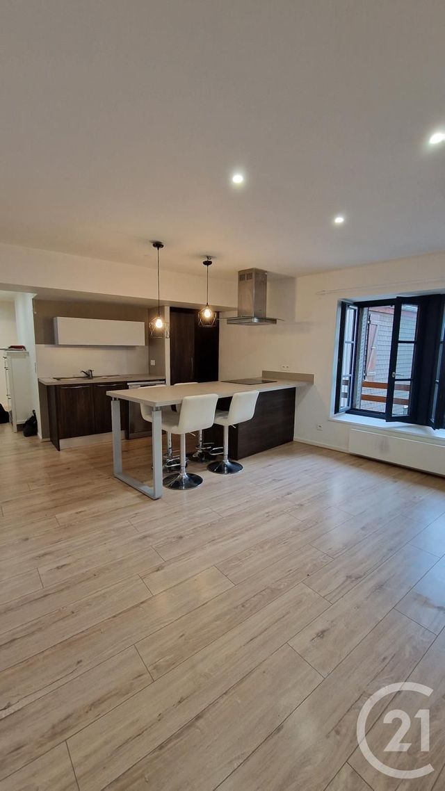 Appartement F3 &agrave; louer - 3 pi&egrave;ces - 64,75 m2 - Pontarlier - 25 - FRANCHE-COMTE
