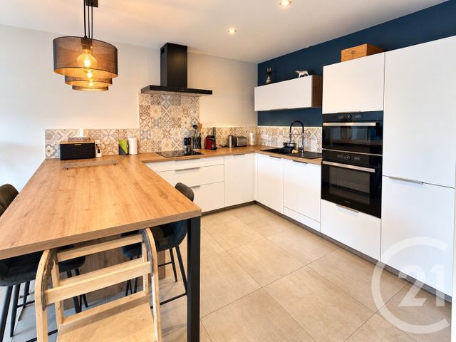 Appartement F3 &agrave; vendre - 3 pi&egrave;ces - 73,16 m2 - La Cluse Et Mijoux - 25 - FRANCHE-COMTE
