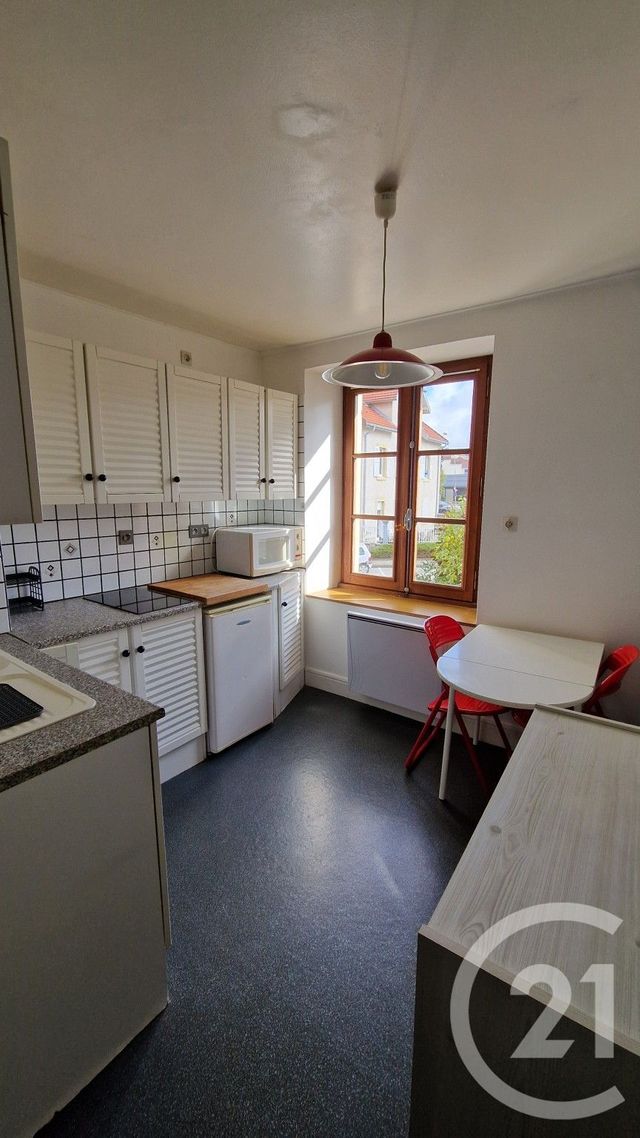 Appartement F1 &agrave; louer - 1 pi&egrave;ce - 27,62 m2 - Pontarlier - 25 - FRANCHE-COMTE