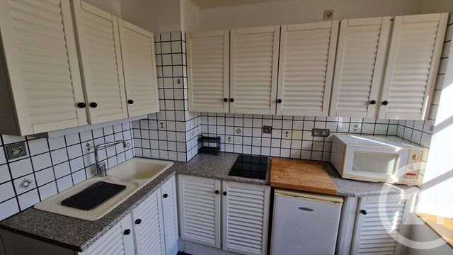 Appartement F1 &agrave; louer - 1 pi&egrave;ce - 27,62 m2 - Pontarlier - 25 - FRANCHE-COMTE