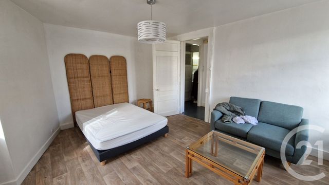Appartement F1 &agrave; louer - 1 pi&egrave;ce - 27,62 m2 - Pontarlier - 25 - FRANCHE-COMTE