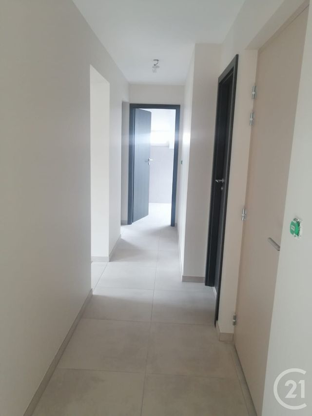Appartement F4 &agrave; louer - 4 pi&egrave;ces - 62,21 m2 - Pontarlier - 25 - FRANCHE-COMTE