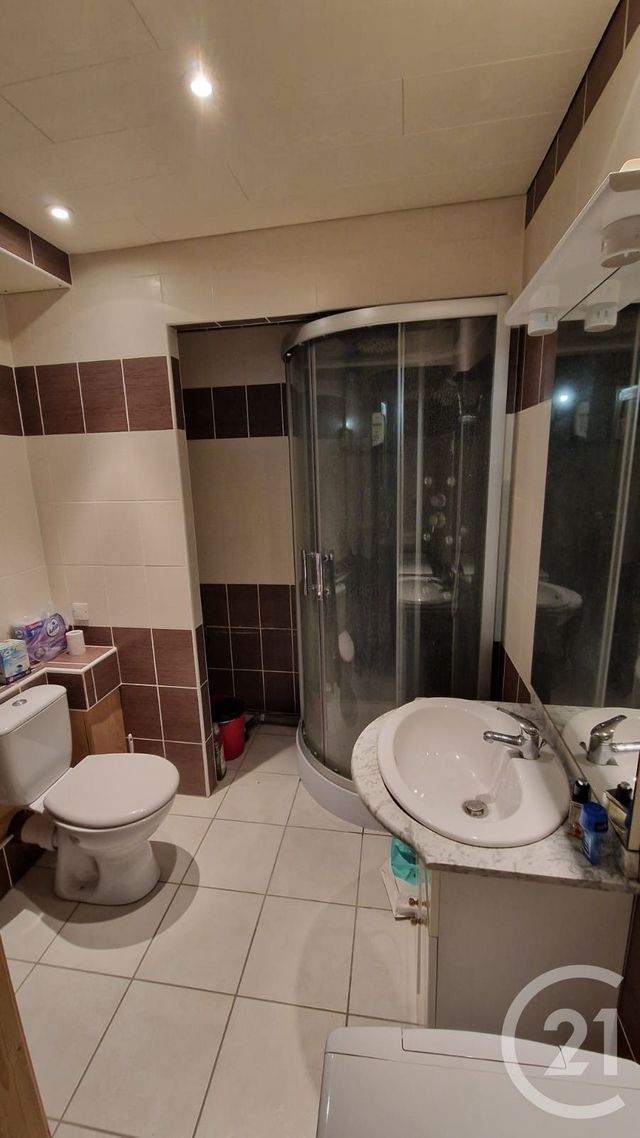 Appartement F2 &agrave; louer - 2 pi&egrave;ces - 41,30 m2 - Pontarlier - 25 - FRANCHE-COMTE