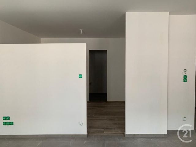 Appartement F2 &agrave; louer - 2 pi&egrave;ces - 42,15 m2 - Pontarlier - 25 - FRANCHE-COMTE