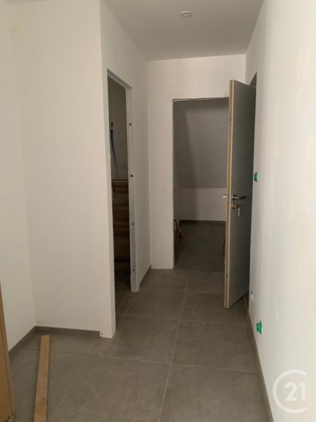 Appartement F2 &agrave; louer - 2 pi&egrave;ces - 42,15 m2 - Pontarlier - 25 - FRANCHE-COMTE