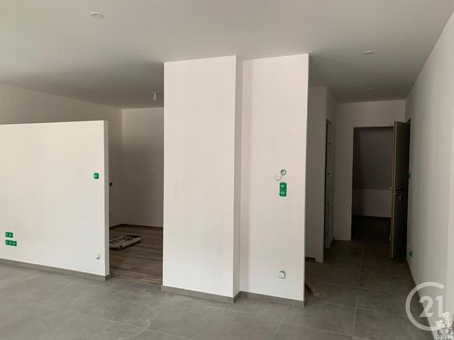 Appartement F2 &agrave; louer - 2 pi&egrave;ces - 42,15 m2 - Pontarlier - 25 - FRANCHE-COMTE
