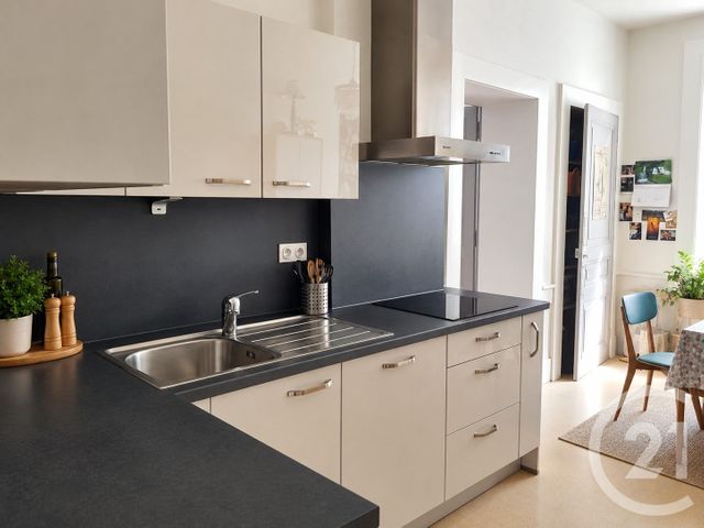 Appartement F2 &agrave; louer - 2 pi&egrave;ces - 75 m2 - Pontarlier - 25 - FRANCHE-COMTE